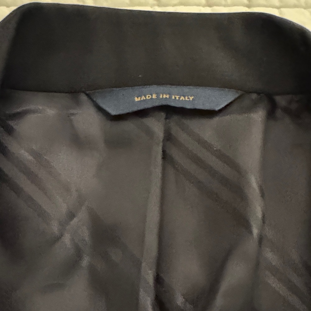 Men's Navy Blazer with Gold Buttons - Picture 4 of 6